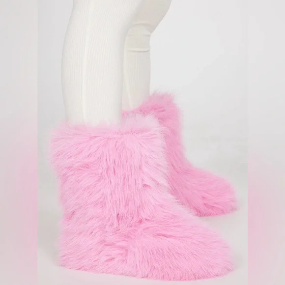 White Ribbed Jumpsuit with Pink Furry Boots - Picture 3 of 4